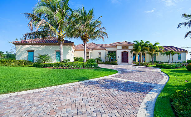 Best Residential Paver Driveway  in El Valle De Arroyo Seco, NM